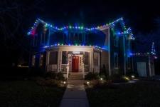 Hudson Christmas Lighting - Multicolor Roof Lighting